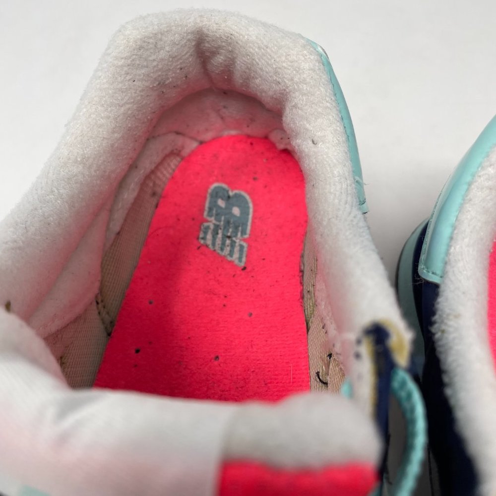 New Balance Navy and Aqua Sneakers - Picture 12 of 16